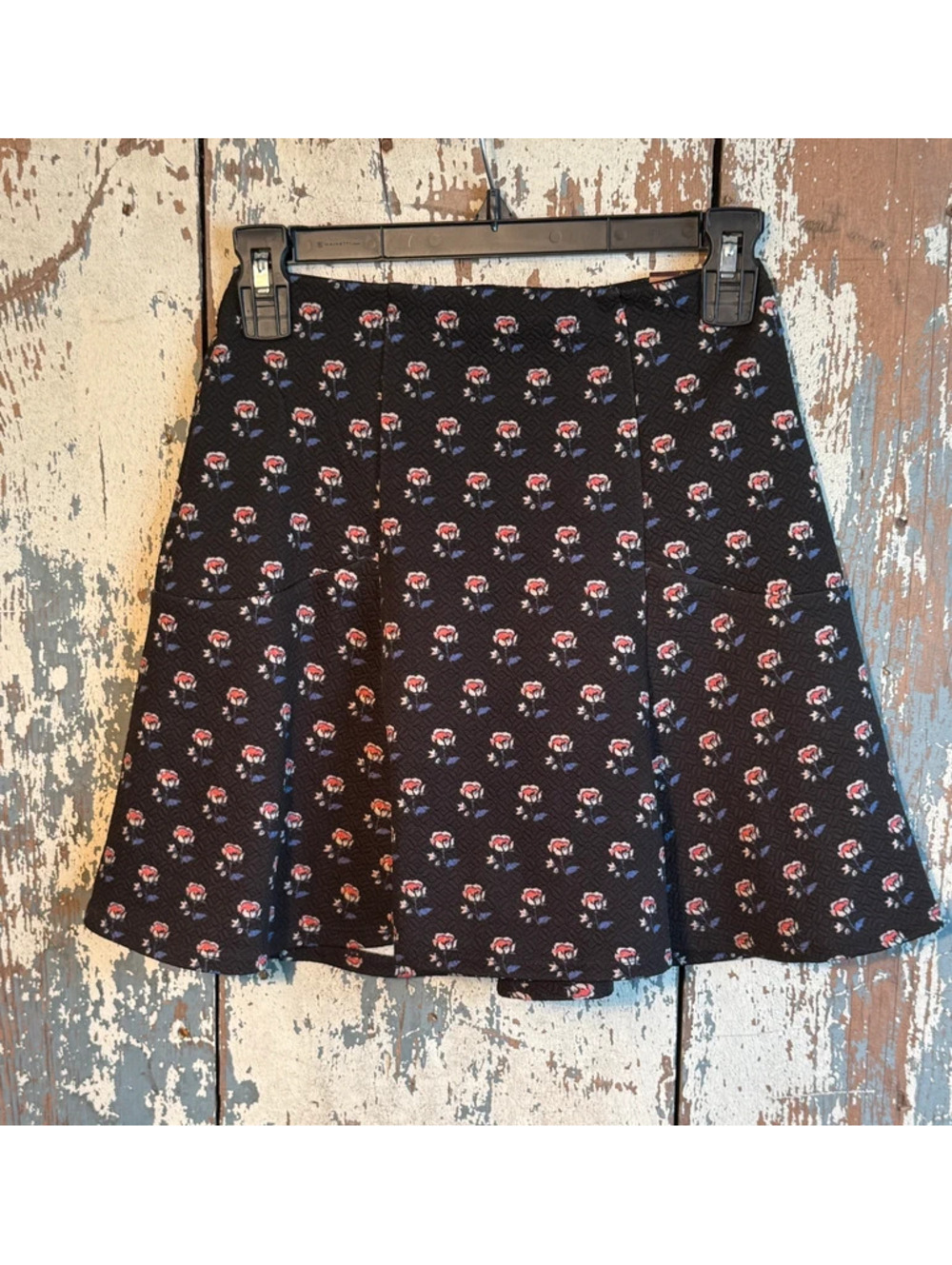 NWT Hollister Skater Skirt size XS, black floral mini skirt